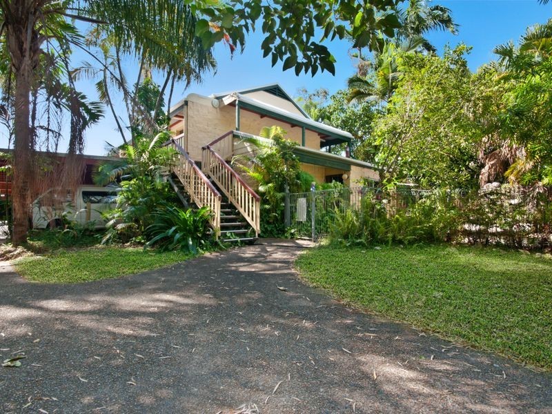 4 Triton Lodge Triton Crescent, Port Douglas QLD 4877