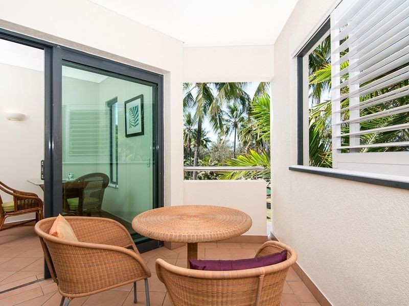 25 Peninsula Boutique Hotel 9 Esplanade, Port Douglas QLD 4877
