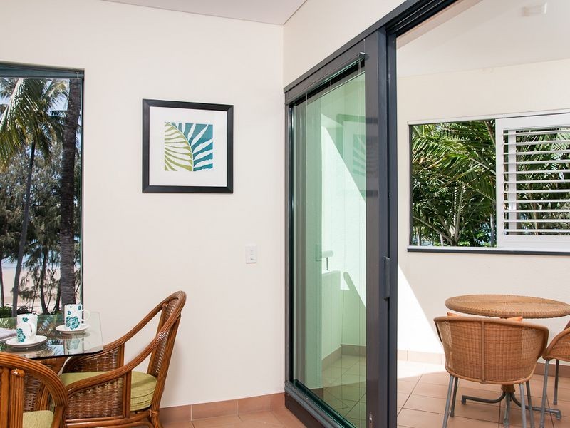 25 Peninsula Boutique Hotel 9 Esplanade, Port Douglas QLD 4877
