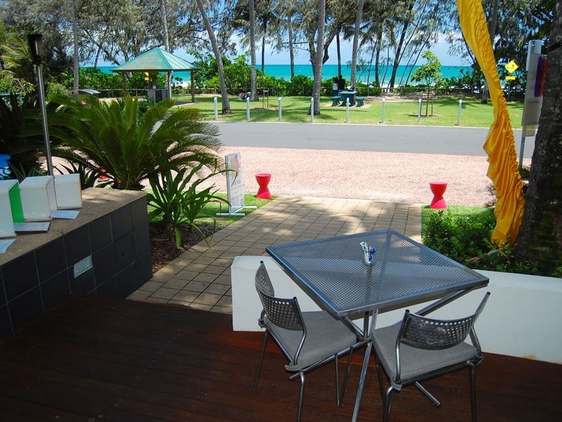 25 Peninsula Boutique Hotel 9 Esplanade, Port Douglas QLD 4877