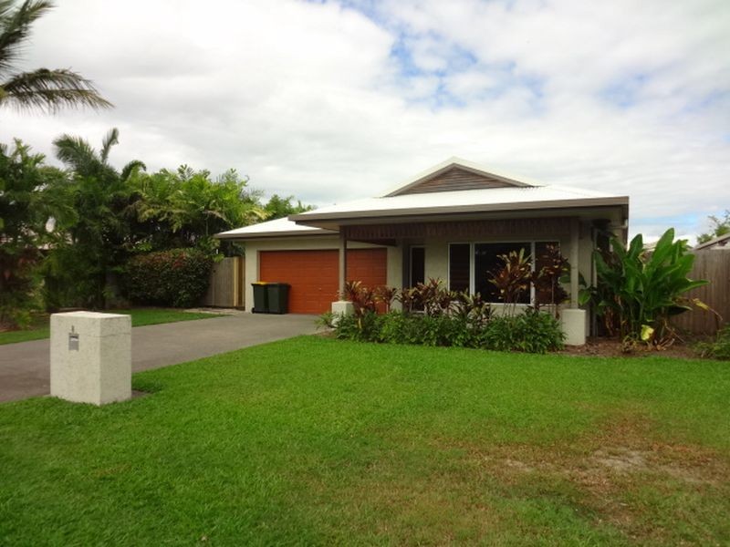 8 Shearwater Street, Port Douglas QLD 4877
