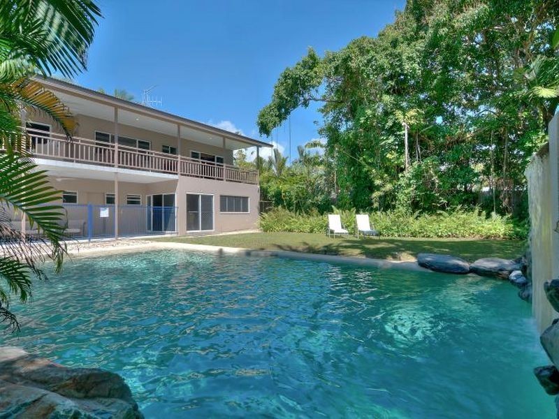 6 Sorrento Crescent, Port Douglas QLD 4877