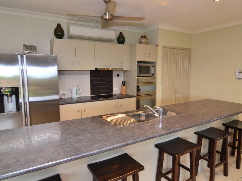 8 Milman Drive, Craiglie QLD 4877