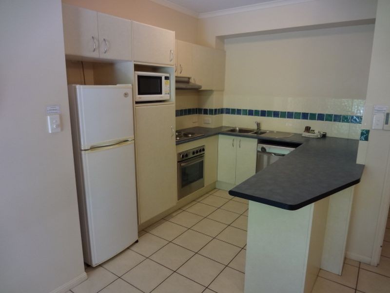Villa/17 Bay Villas 51 Davidson Street, Port Douglas QLD 4877