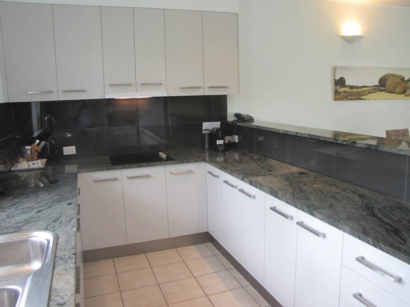 326 Beaches/19 Esplanade, Port Douglas QLD 4877