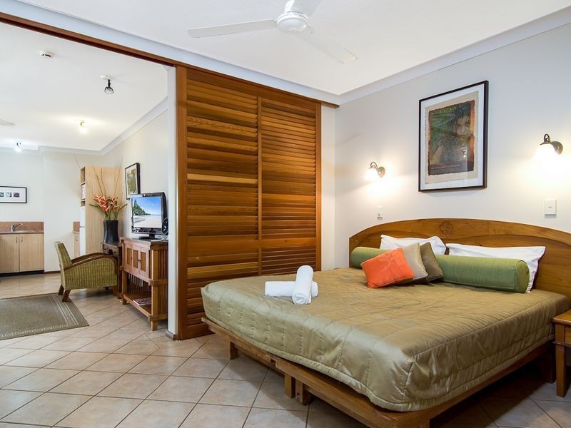 40 A & B Hibiscus Gardens Owen Street, Port Douglas QLD 4877