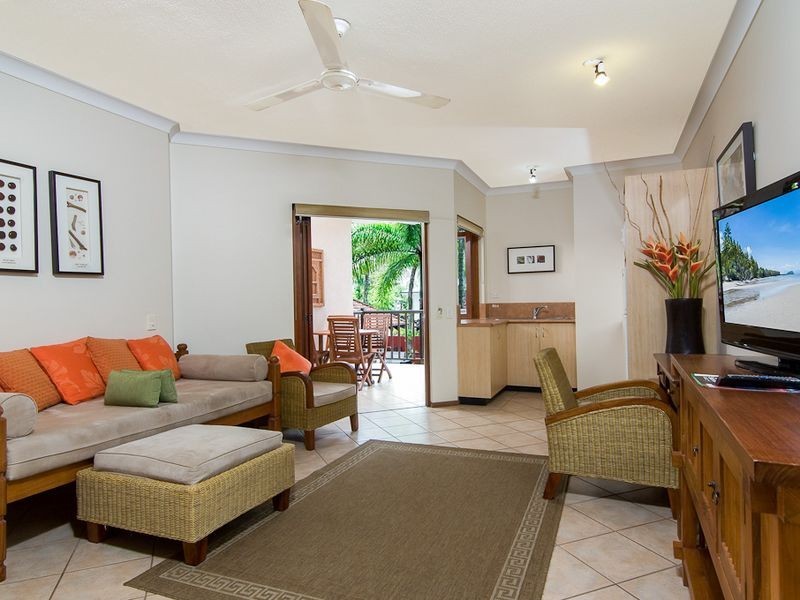 40 A & B Hibiscus Gardens Owen Street, Port Douglas QLD 4877