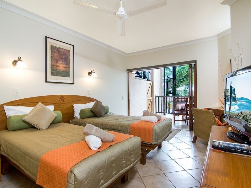 40 A & B Hibiscus Gardens Owen Street, Port Douglas QLD 4877