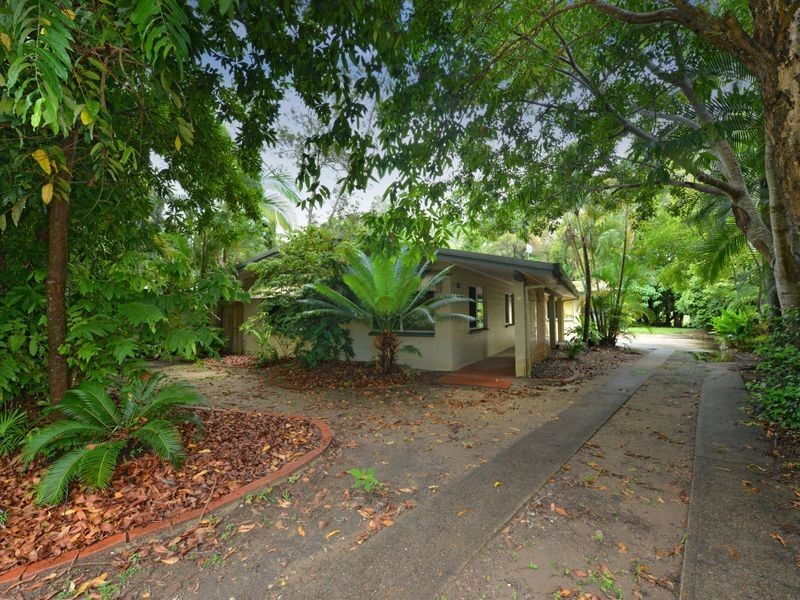 25 Pecten Avenue, Port Douglas QLD 4877