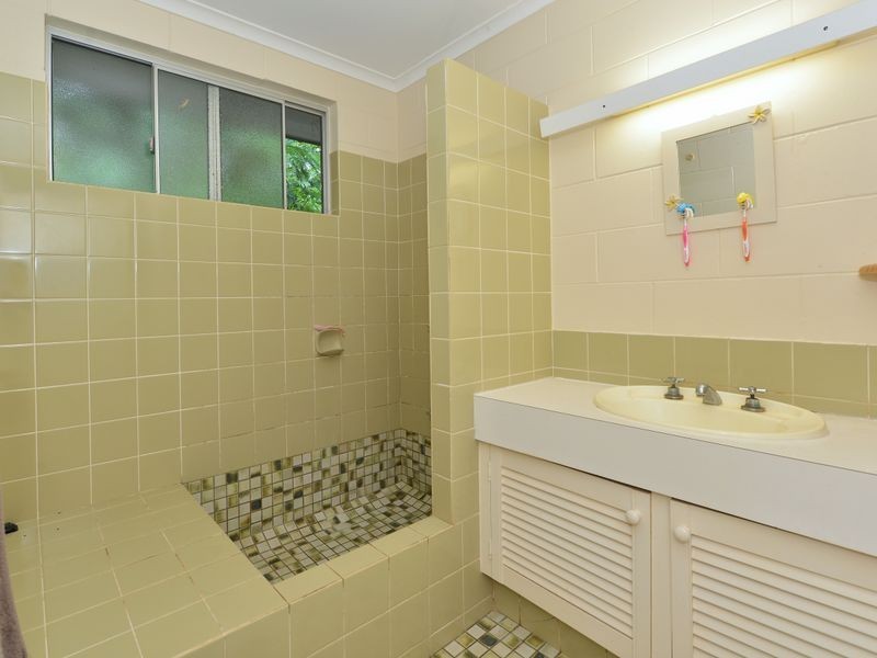 25 Pecten Avenue, Port Douglas QLD 4877