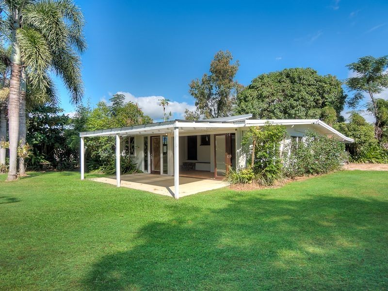 18 Marine Parade, Newell QLD 4873
