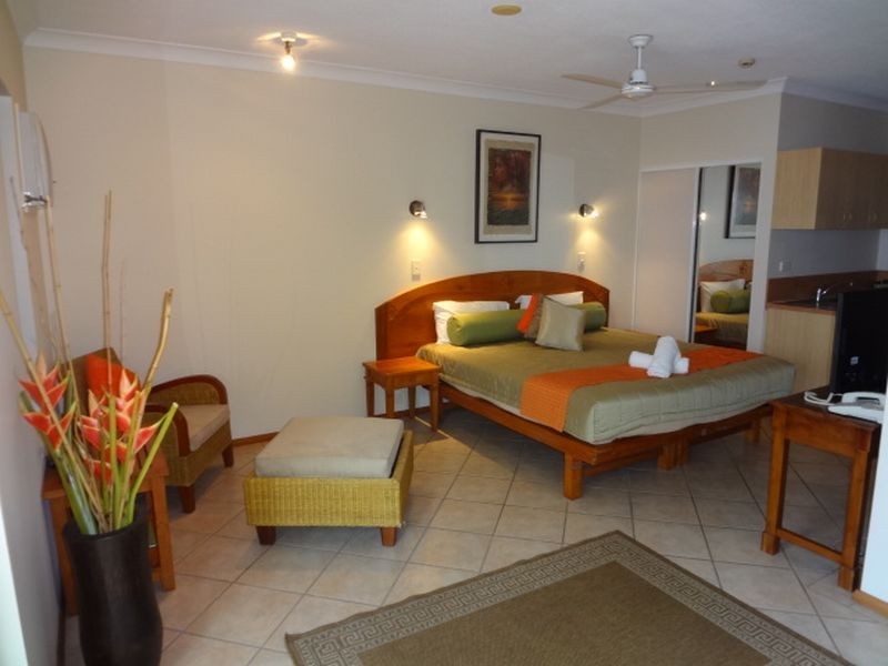 42 Hibiscus Gardens/18-20 Owen Street, Port Douglas QLD 4877