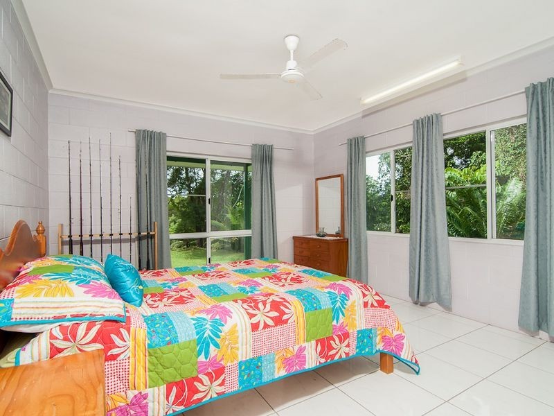 59 Whiteley Road, Miallo QLD 4873