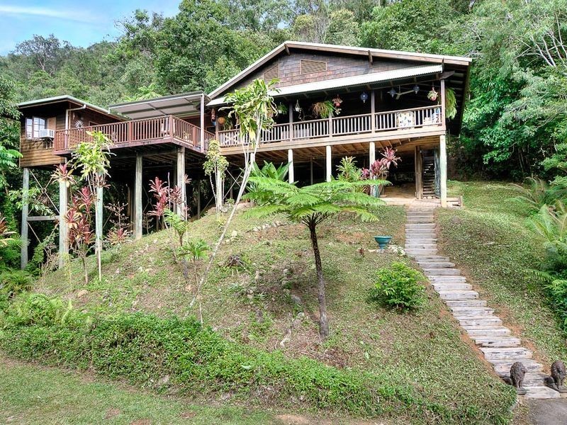 20 Coral Sea Drive, Mossman QLD 4873