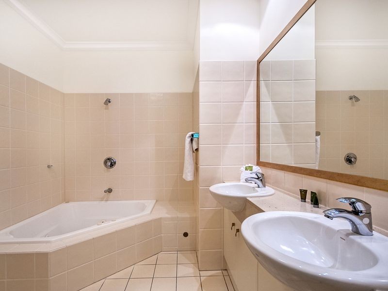 18 The Links, Port Douglas QLD 4877