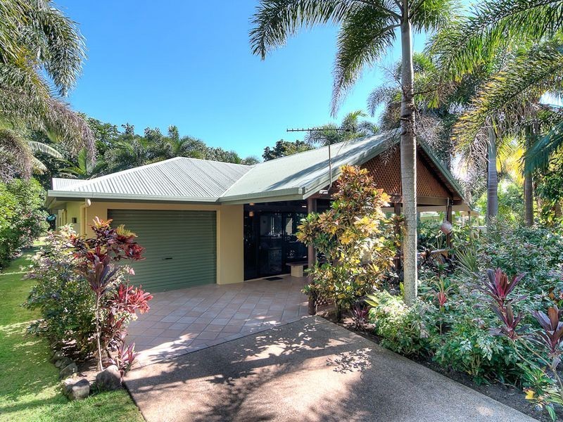 36 Esplanade, Wonga QLD 4873
