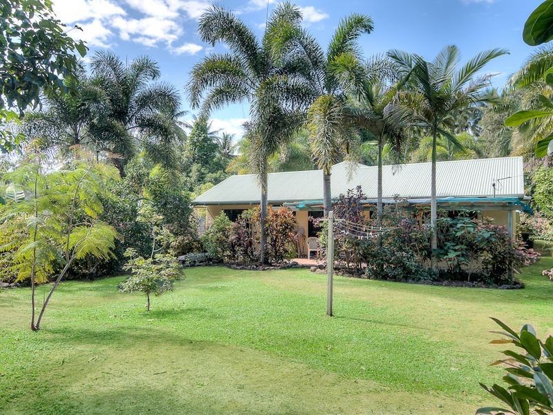 36 Esplanade, Wonga QLD 4873