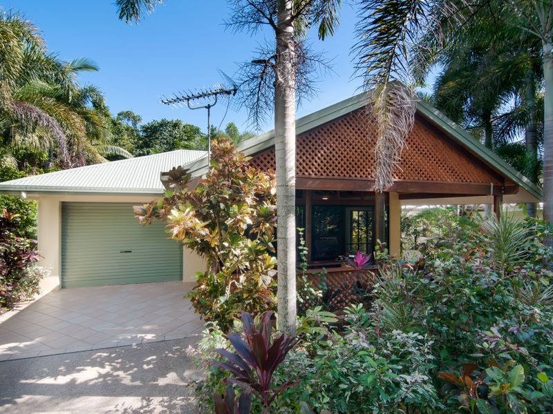 36 Esplanade, Wonga QLD 4873