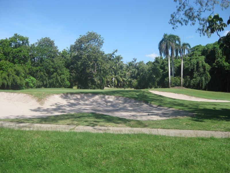 8 Beachfront Mirage, Port Douglas QLD 4877