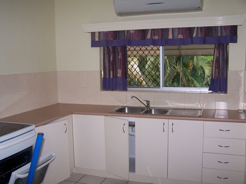 5/7 Blain Street, Mossman QLD 4873