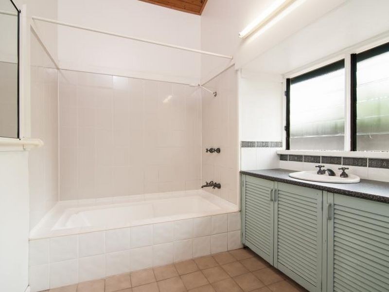 10 Atoll Close, Port Douglas QLD 4877
