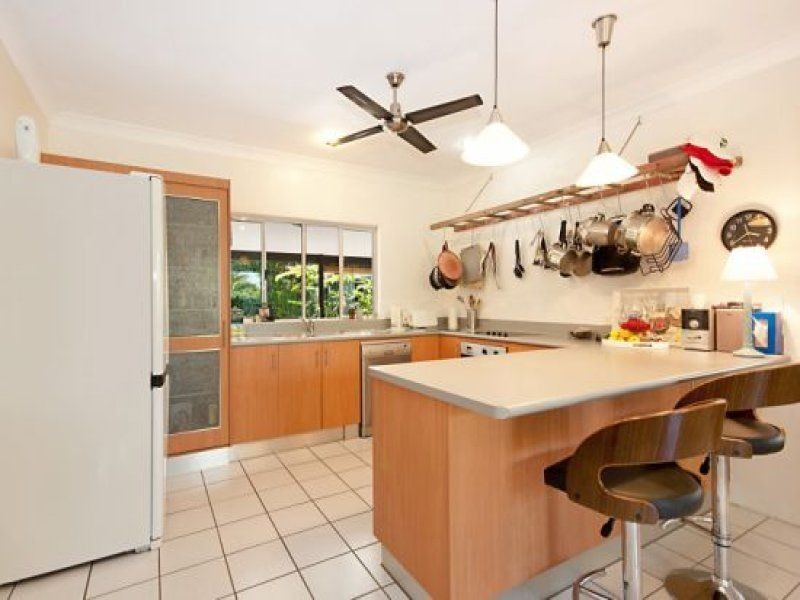 27 Jabeva Close, Miallo QLD 4873