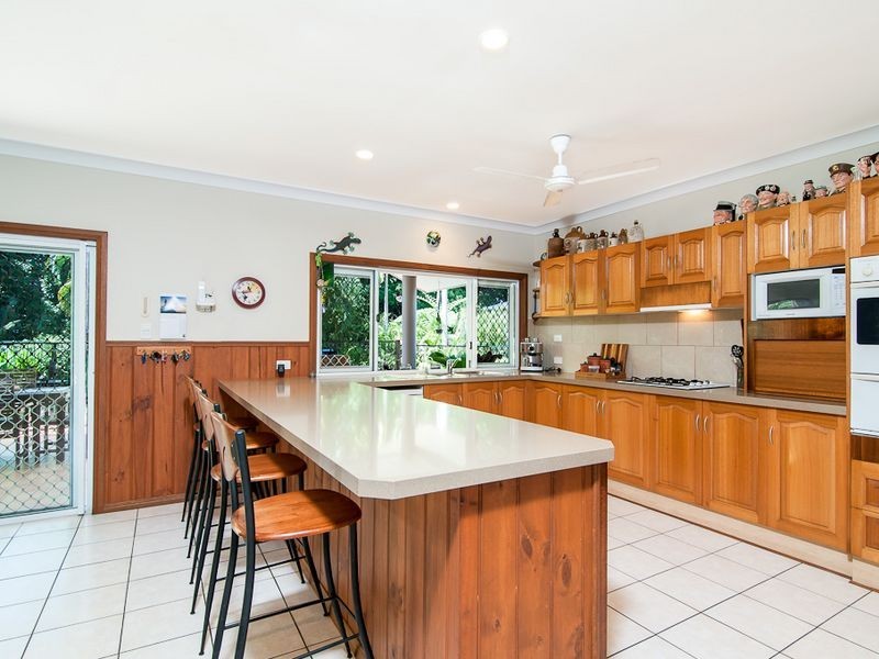 8 Barka Close, Wonga QLD 4873