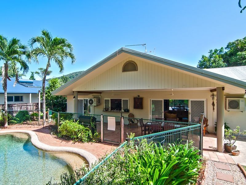 8 Barka Close, Wonga QLD 4873