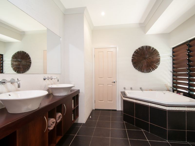 67 Mitre Street, Port Douglas QLD 4877