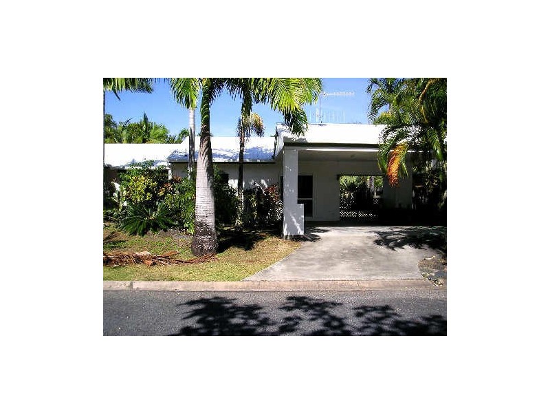 16 Ribbon Avenue, Port Douglas QLD 4877
