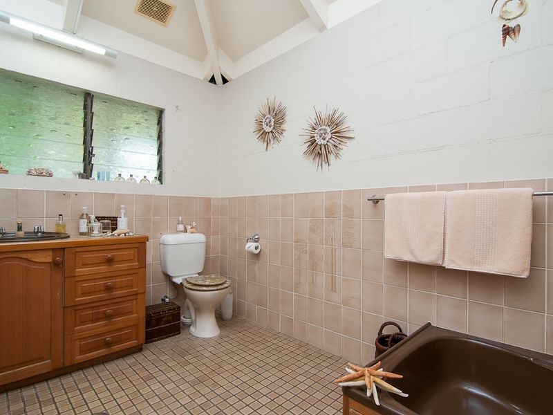 13 Langley Road, Port Douglas QLD 4877