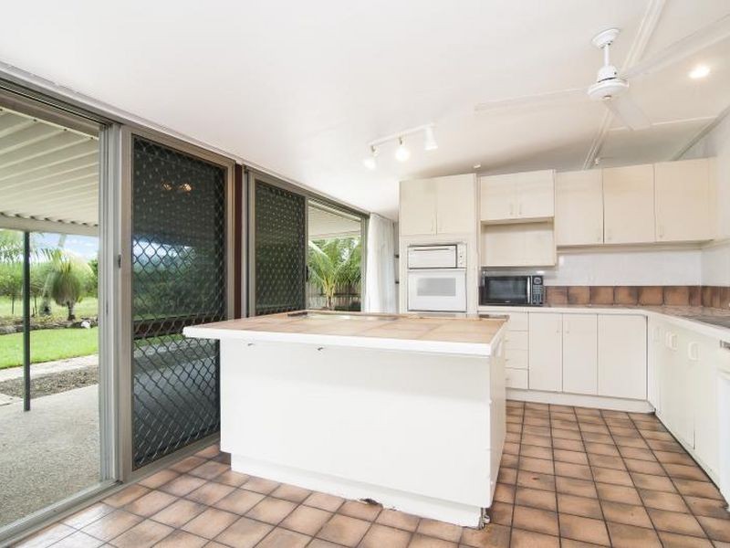 84 Alchera Drive, Mossman QLD 4873