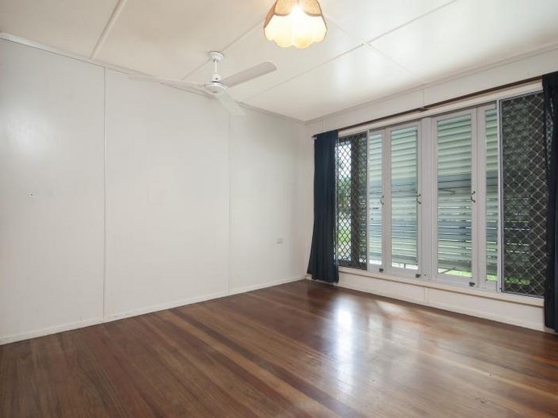 84 Alchera Drive, Mossman QLD 4873