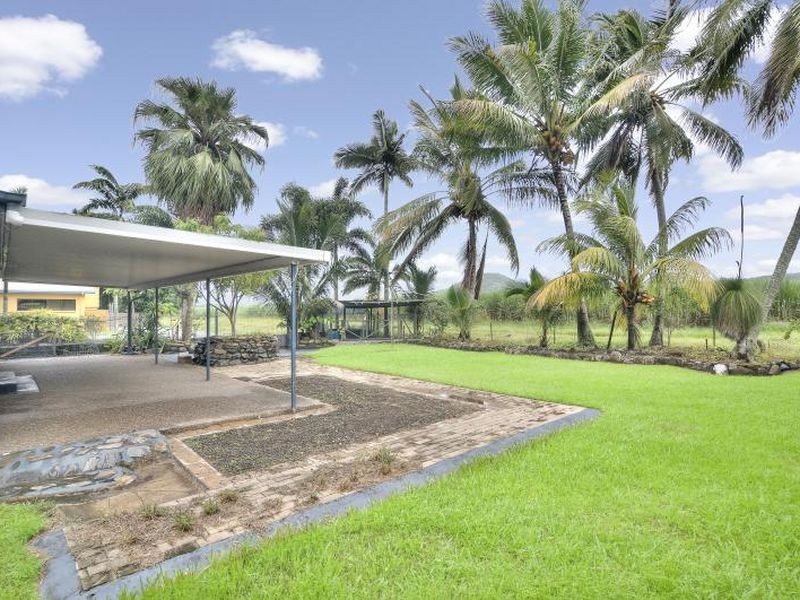 84 Alchera Drive, Mossman QLD 4873