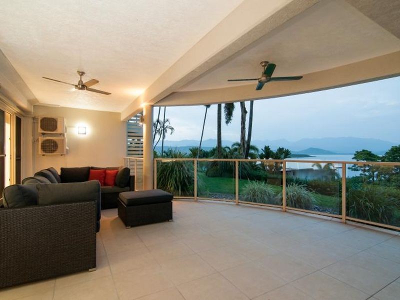 1/4 Island Point Road, Port Douglas QLD 4877
