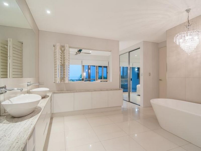 1/4 Island Point Road, Port Douglas QLD 4877