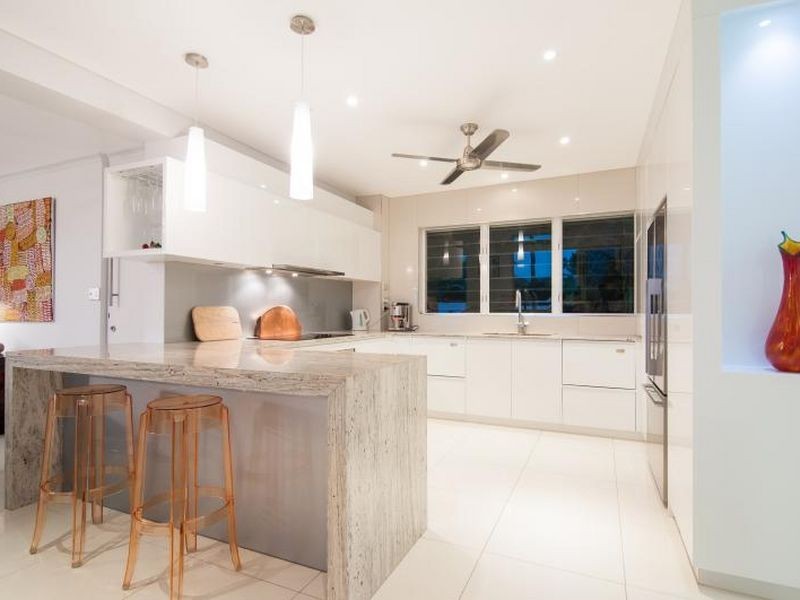 1/4 Island Point Road, Port Douglas QLD 4877