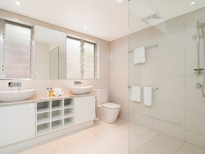 1/4 Island Point Road, Port Douglas QLD 4877