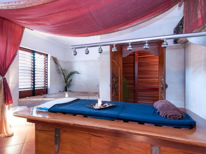 4 Hibiscus Gardens Owen Street, Port Douglas QLD 4877