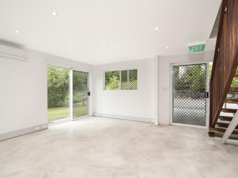 22 Theresa Drive, Mossman QLD 4873