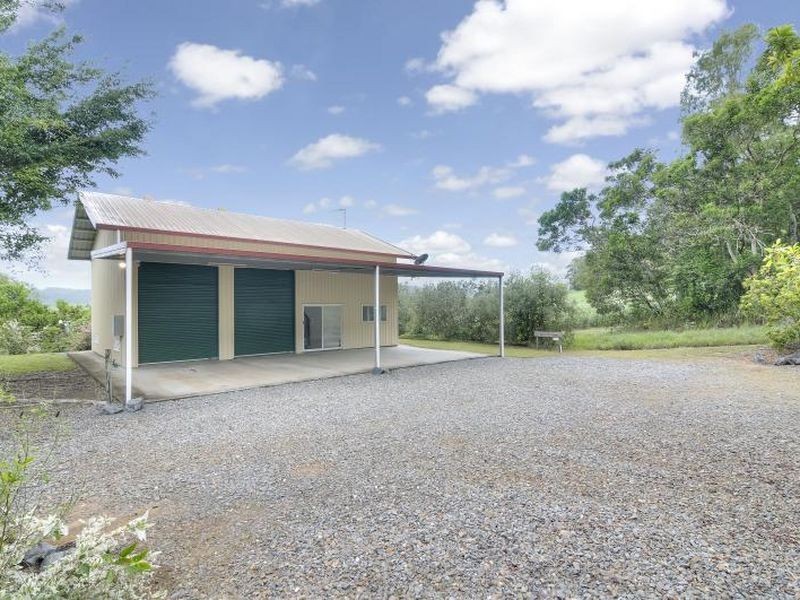 22 Theresa Drive, Mossman QLD 4873