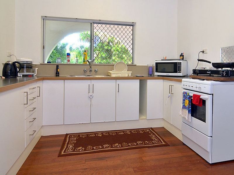 8 Andrews Street, Newell QLD 4873