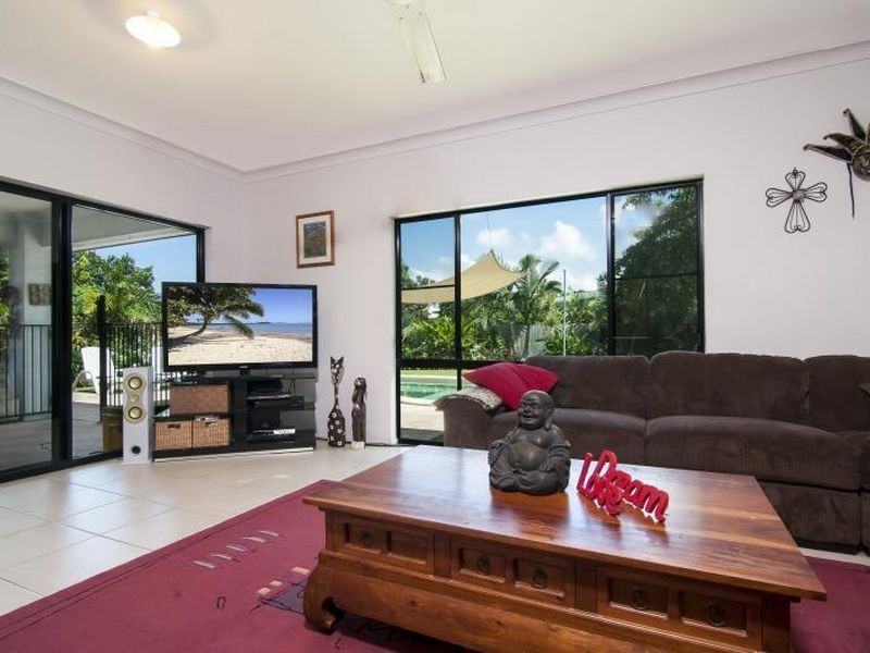 12 Sandpiper Street, Port Douglas QLD 4877