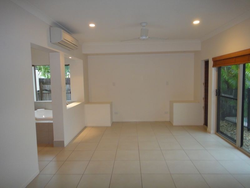 15 Shearwater Street, Port Douglas QLD 4877