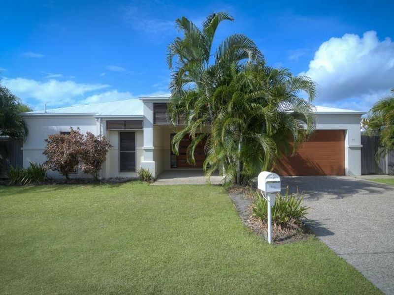 15 Shearwater Street, Port Douglas QLD 4877