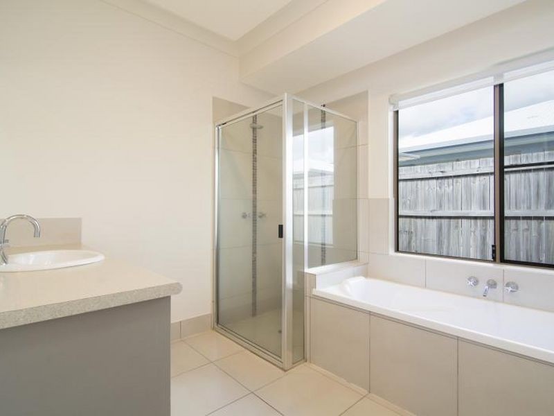 15 Shearwater Street, Port Douglas QLD 4877