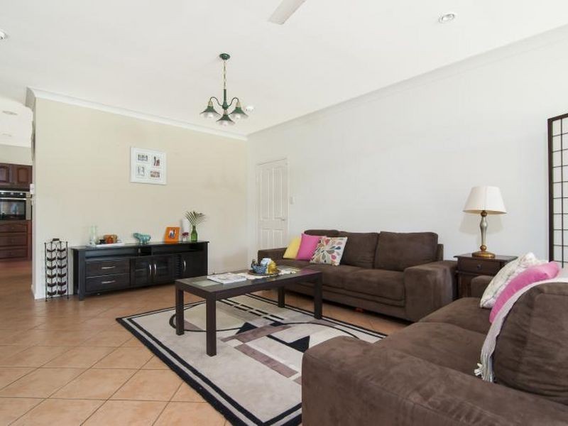 32 Yarun Close, Wonga QLD 4873