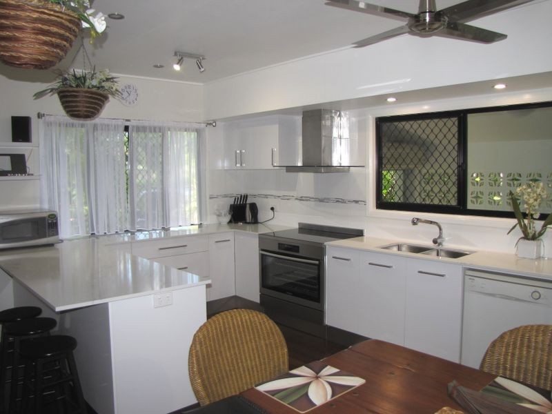 6 Olive Street, Newell QLD 4873