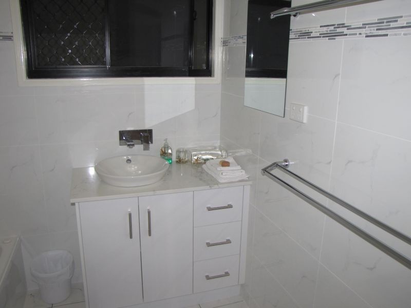 6 Olive Street, Newell QLD 4873