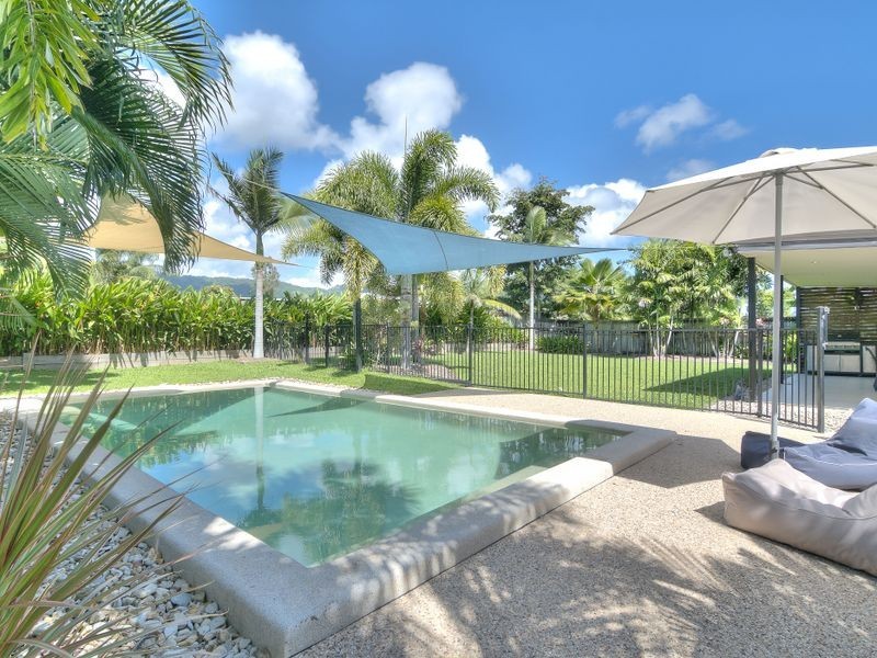 6 Oriole Street, Port Douglas QLD 4877